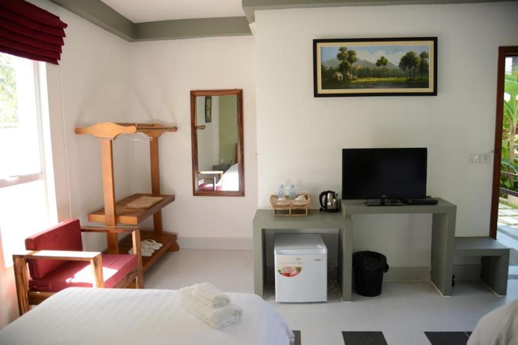 Ropanha Boutique Hotel Сиханоуквил Екстериор снимка