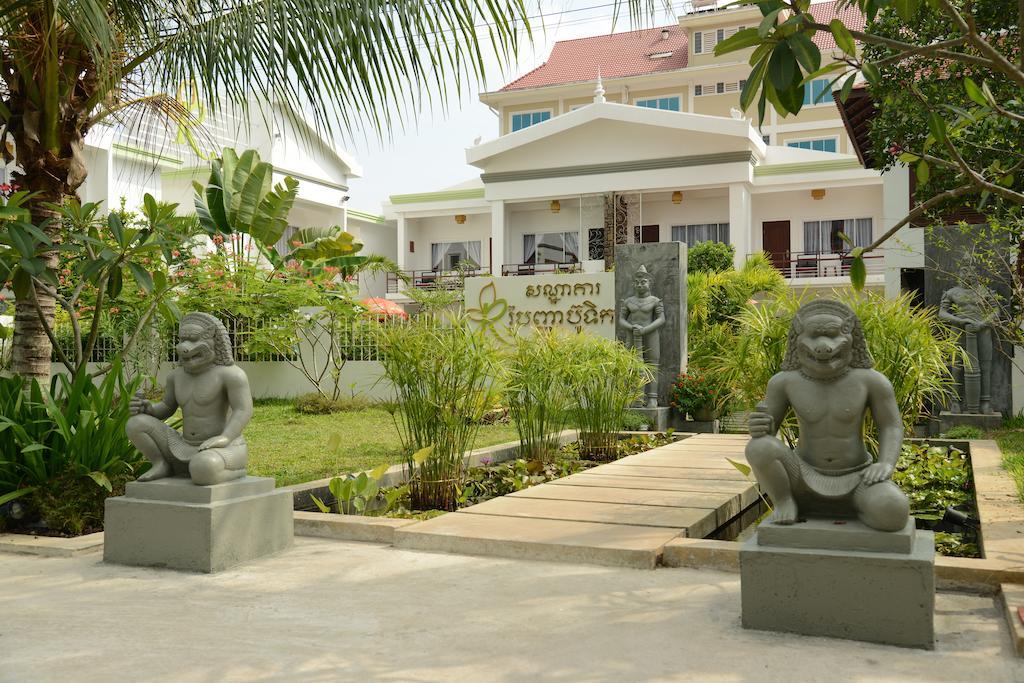 Ropanha Boutique Hotel Сиханоуквил Екстериор снимка
