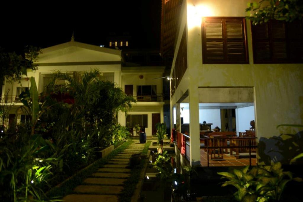Ropanha Boutique Hotel Сиханоуквил Екстериор снимка